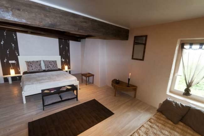Le Logis Du Medoc Hotel Saint-Yzans-de-Medoc ภายนอก รูปภาพ